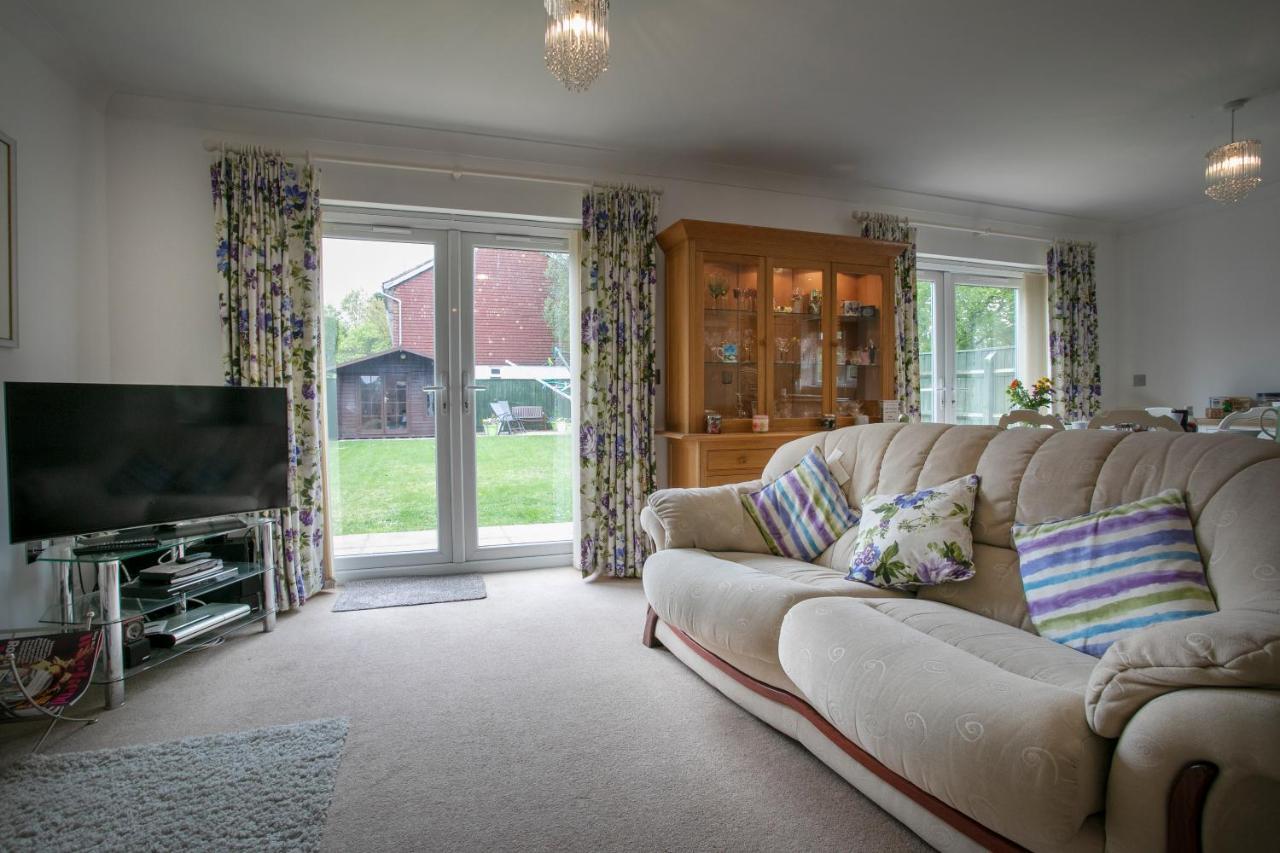 كرايستشيرش The Heather'S Bed And Breakfast المظهر الخارجي الصورة